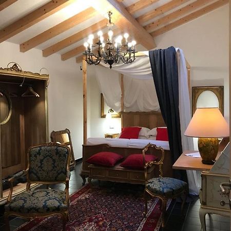 Sanctus Syrus 2 Bed and Breakfast Αλμπένγκα Εξωτερικό φωτογραφία