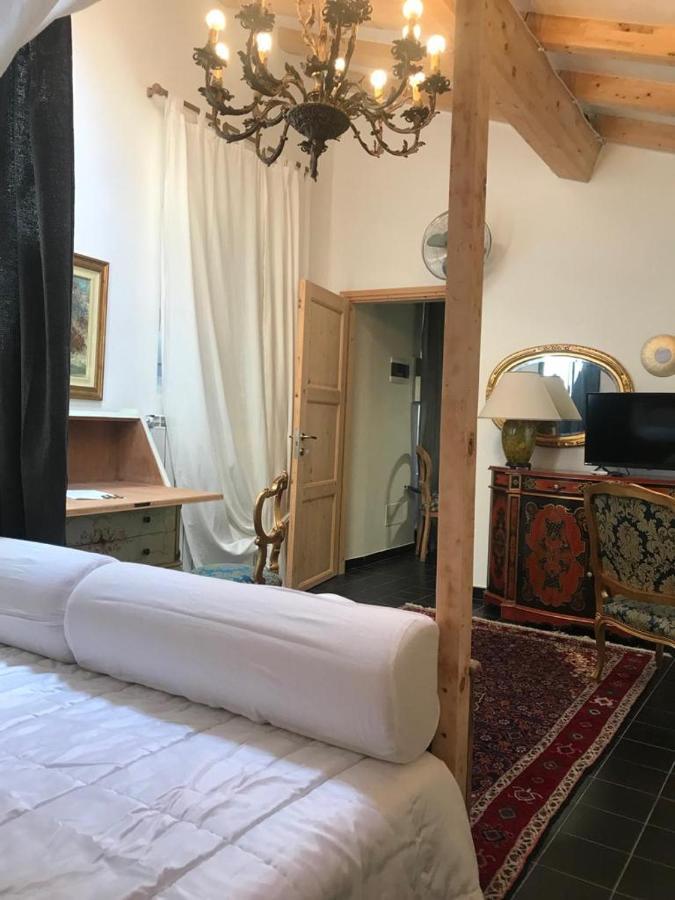 Sanctus Syrus 2 Bed and Breakfast Αλμπένγκα Εξωτερικό φωτογραφία